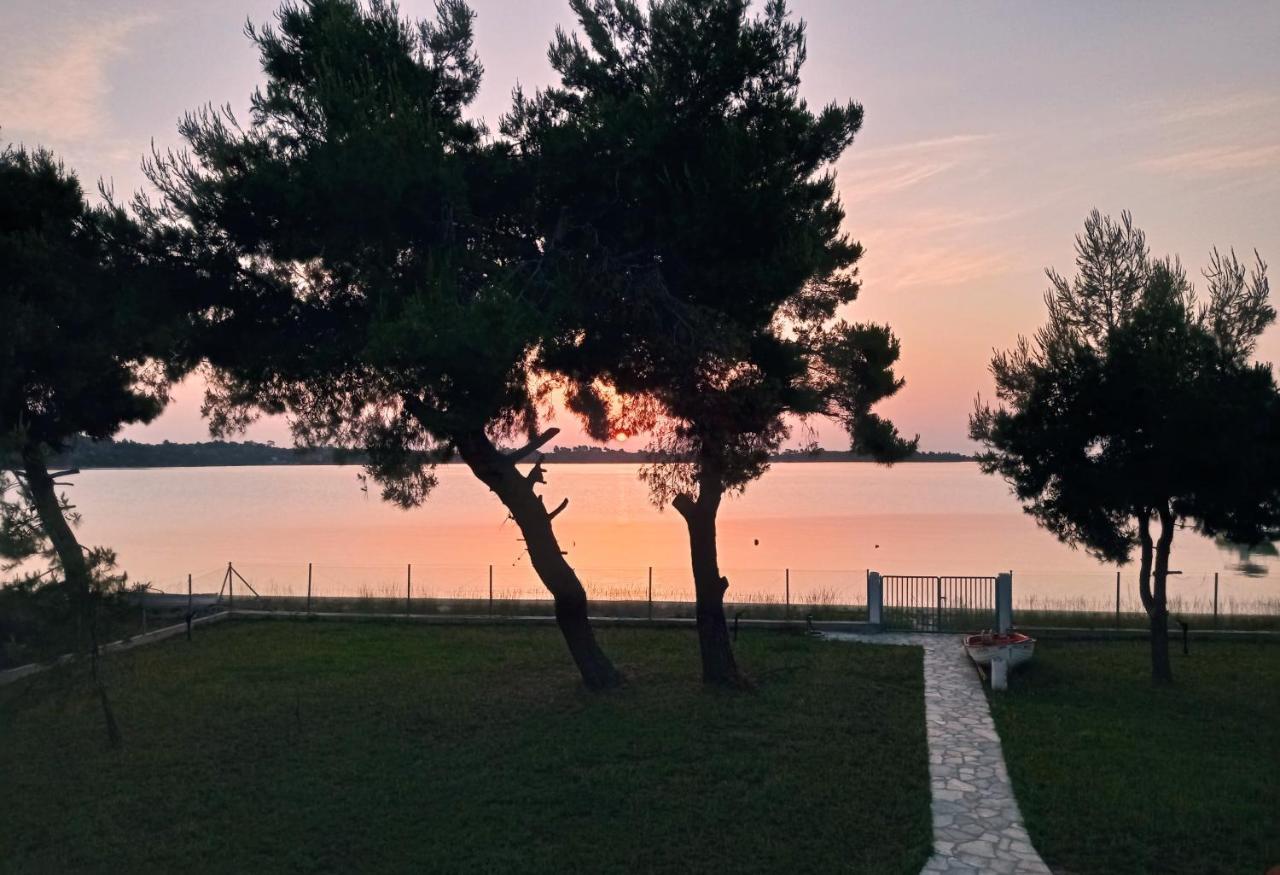 Diapori Villa Vourvourou Exteriör bild